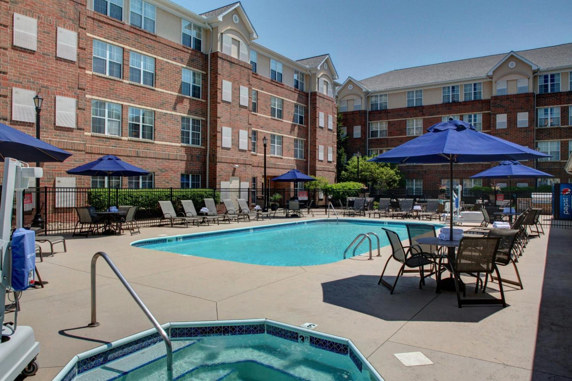 Residence Inn By Marriott Cleveland Beachwood Exterior foto